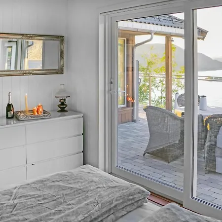 4 Bedroom Awesome In Farsund Holiday home