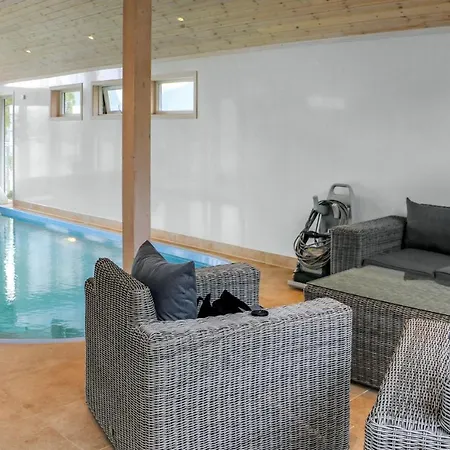 Holiday home 4 Bedroom Awesome In Farsund Herad