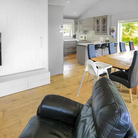 4 Bedroom Awesome In Farsund